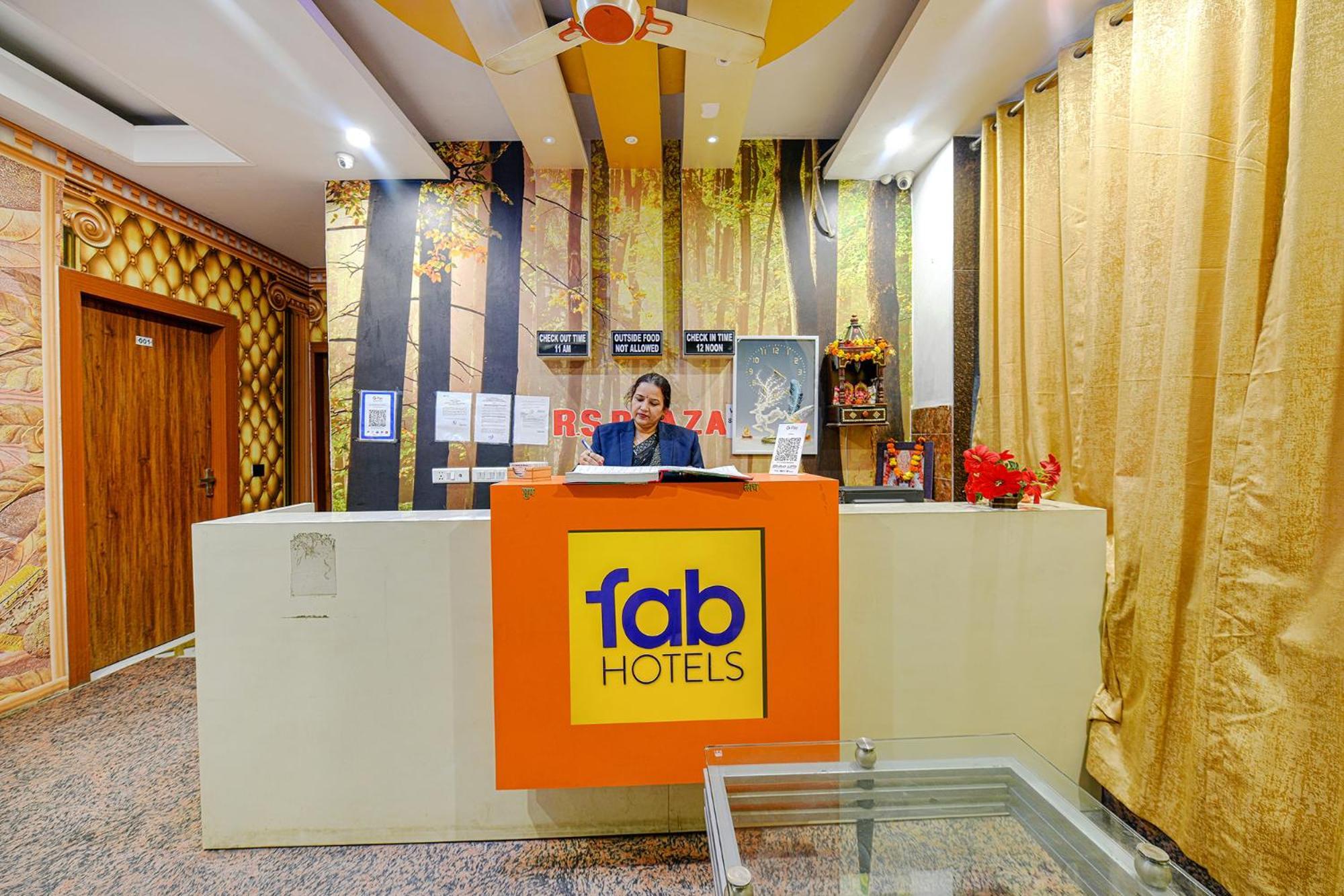 Fabexpress Shanti Stay นิวเดลี ภายนอก รูปภาพ